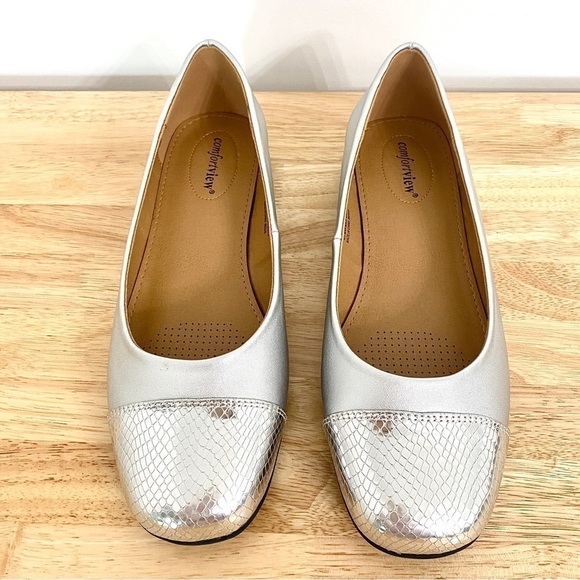 Comfortview Fay Silver Metallic Croc Slip On Comfort Flats Size 10.5W Wide Width - Picture 7 of 13